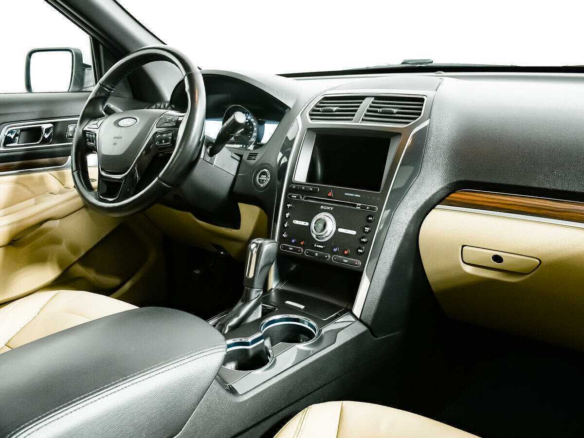 Купить Ford Explorer, 2017, 124 397 км.. Фото: #6