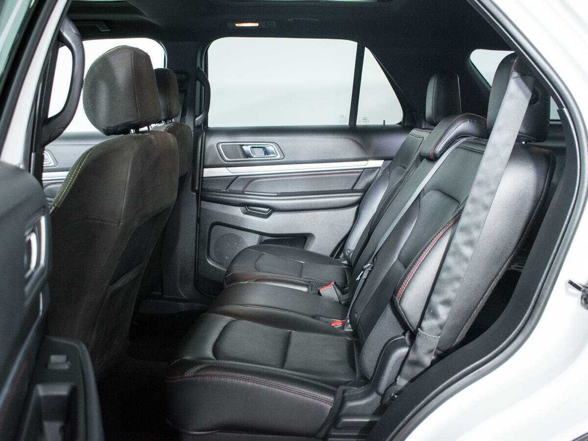 Купить Ford Explorer, 2016, 151 527 км.. Фото: #6