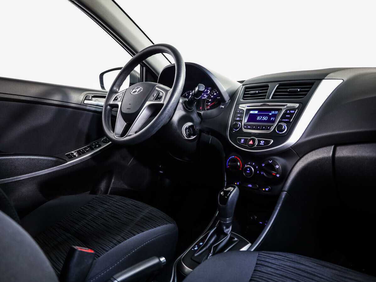 Купить Hyundai Solaris, 2015, 94 634 км.. Фото: #7