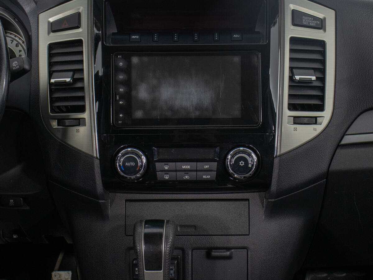 Купить Mitsubishi Pajero, 2017, 119 041 км.. Фото: #16