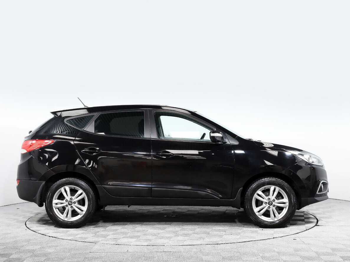 Купить Hyundai ix35, 2013, 129 000 км.. Фото: #2
