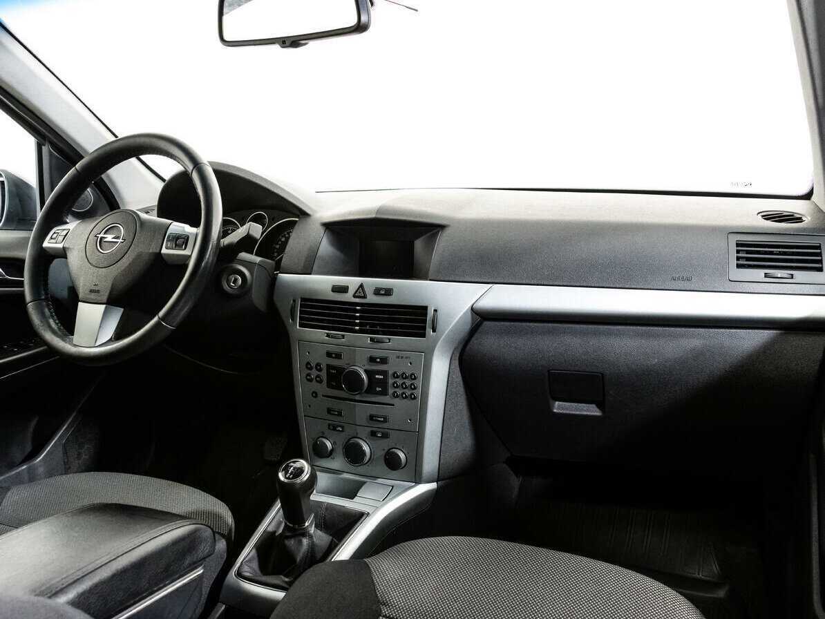 Купить Opel Astra, 2012, 238 219 км.. Фото: #8