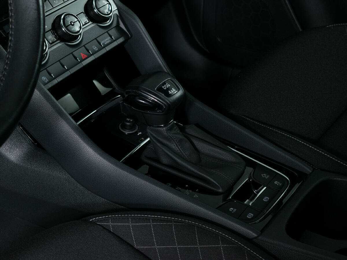 Купить Skoda Karoq, 2021, 67 330 км.. Фото: #14