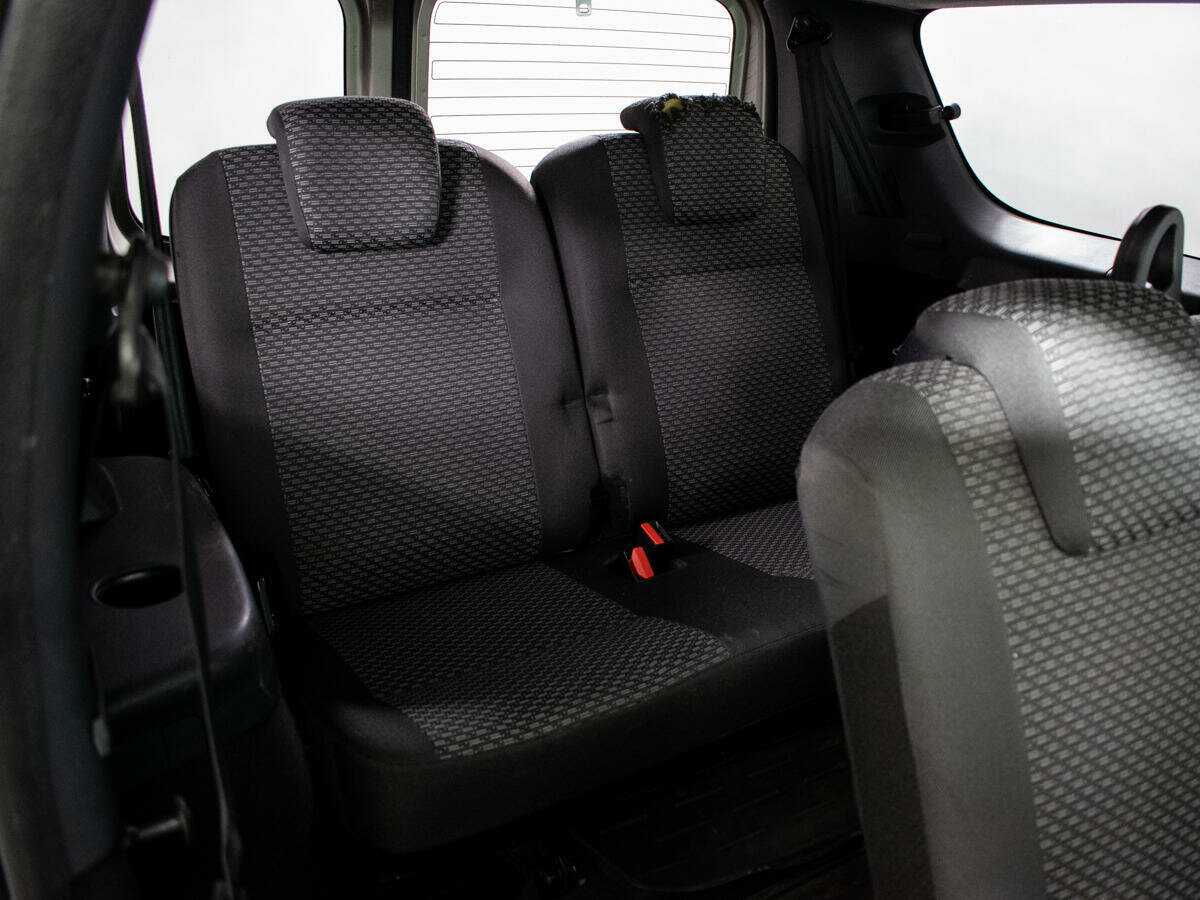 Купить Lada (ВАЗ) Largus, 2014, 301 885 км.. Фото: #6