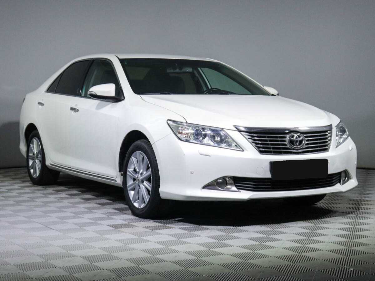 Купить Toyota Camry, 2014, 134 000 км.. Фото: #2