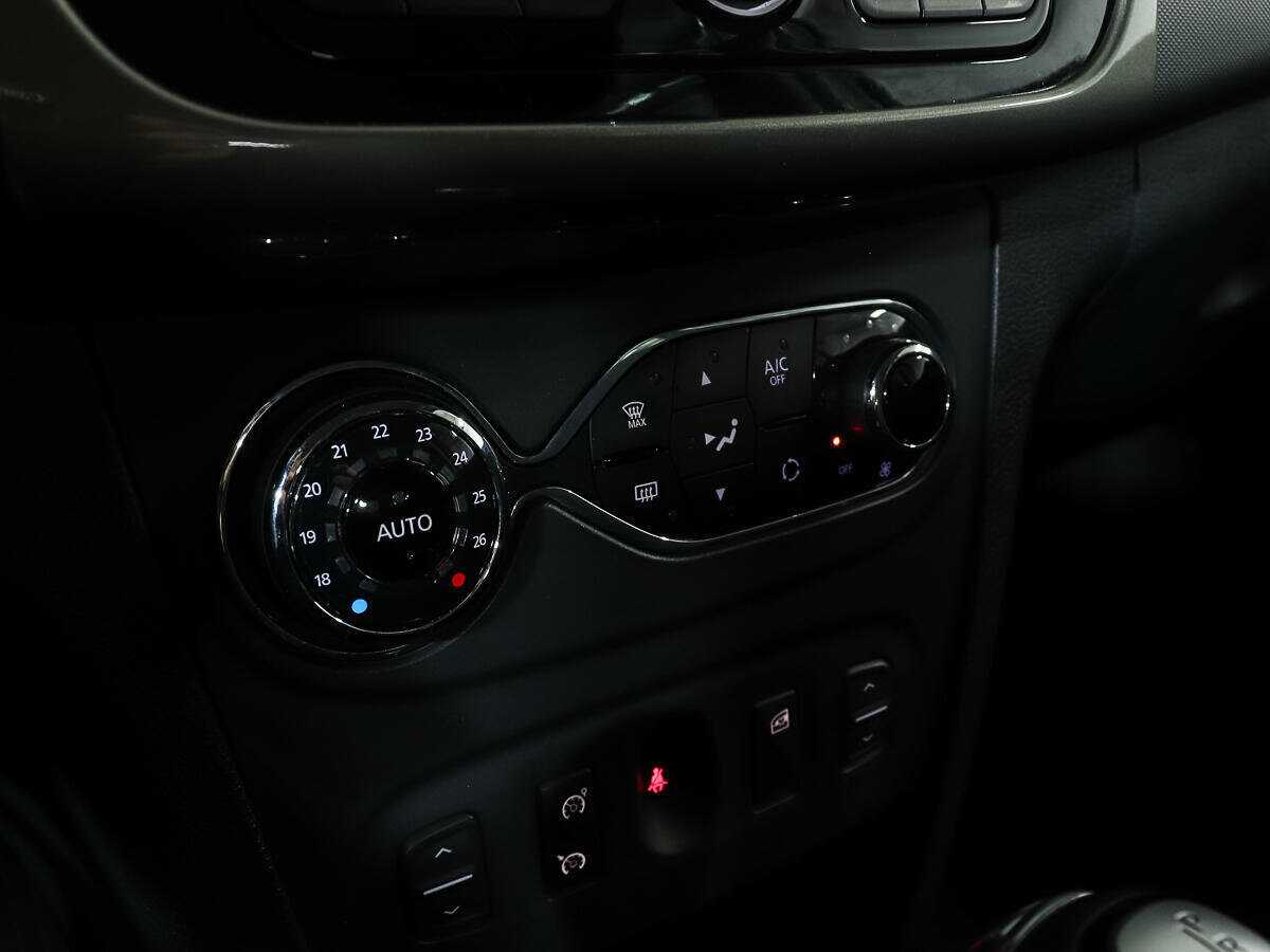 Купить Renault Sandero, 2019, 54 814 км.. Фото: #16