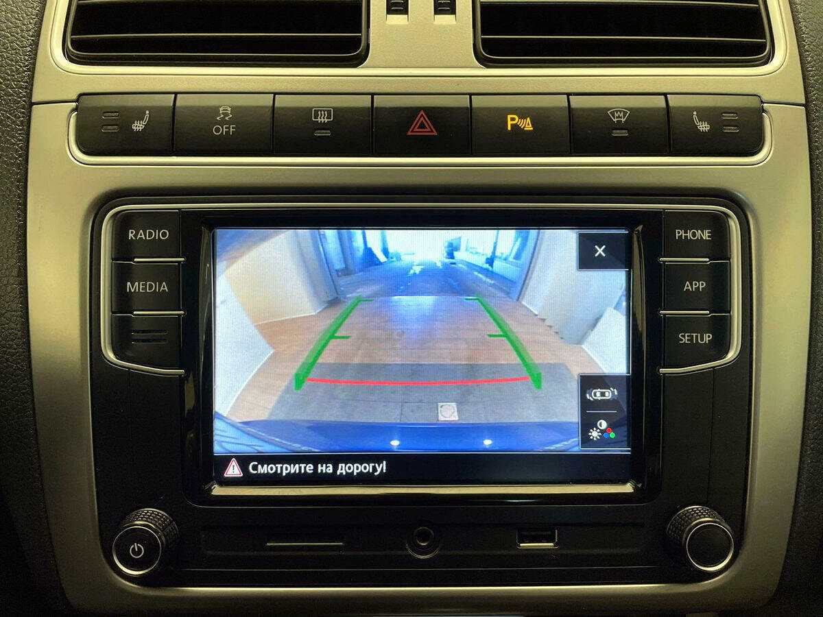 Купить Volkswagen Polo, 2018, 51 240 км.. Фото: #17