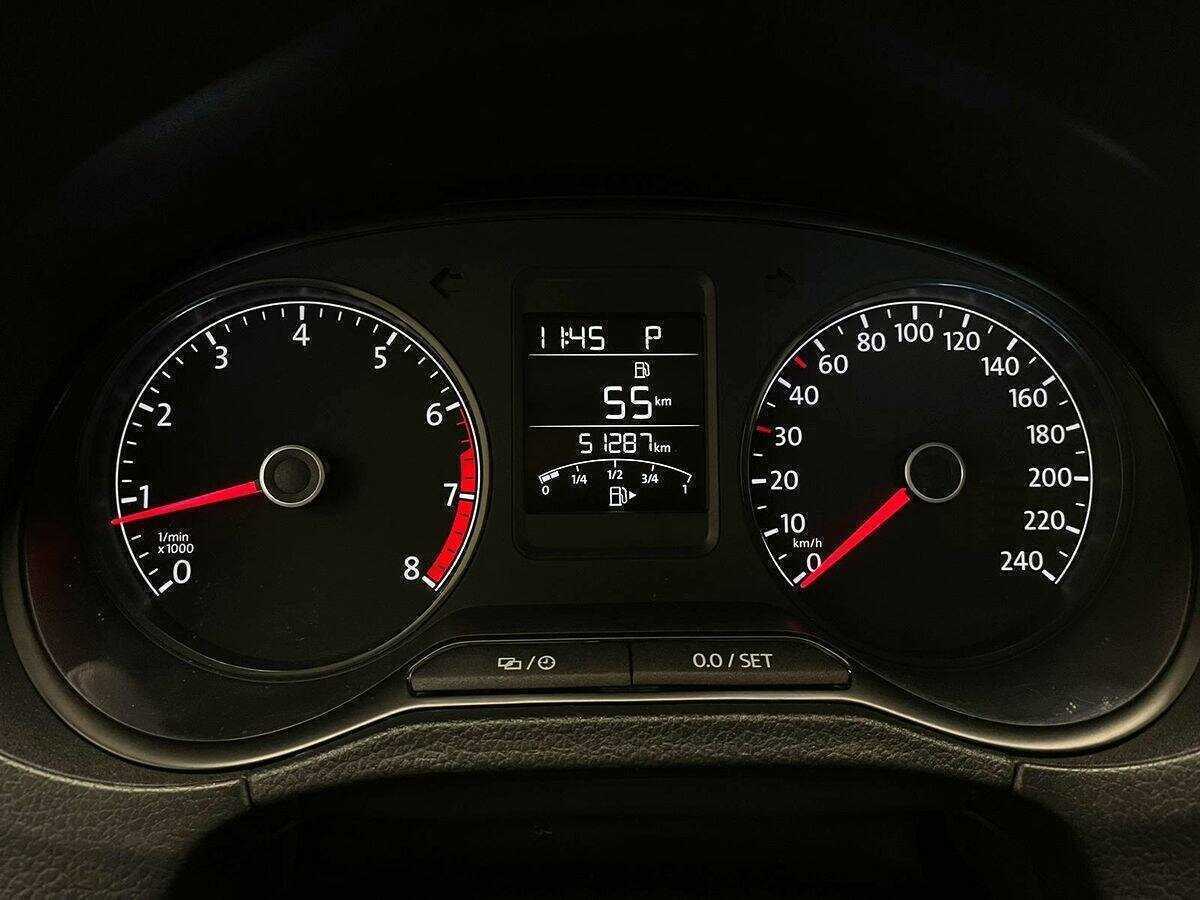 Купить Volkswagen Polo, 2018, 51 240 км.. Фото: #18