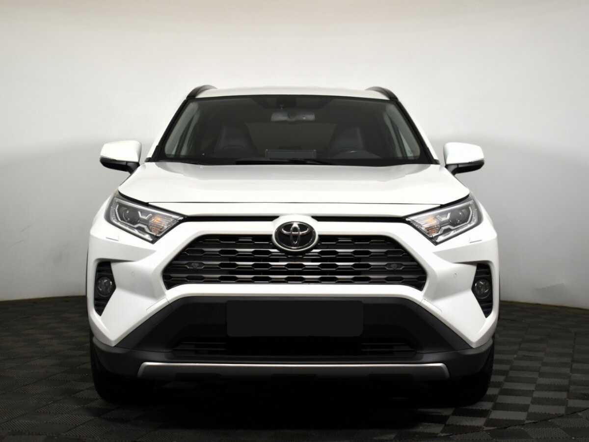 Купить Toyota RAV4, 2021, 120 000 км.. Фото: #1
