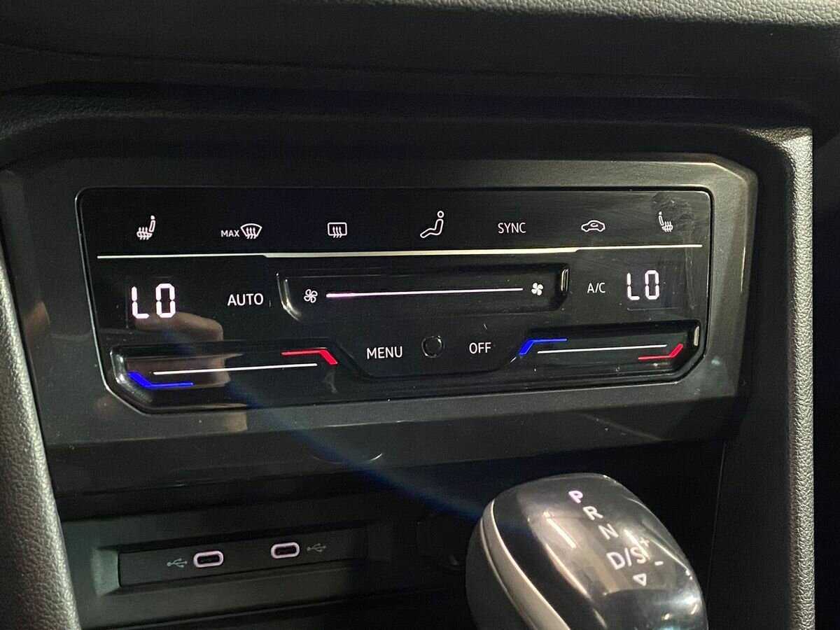 Купить Volkswagen Tiguan, 2021, 67 560 км.. Фото: #15