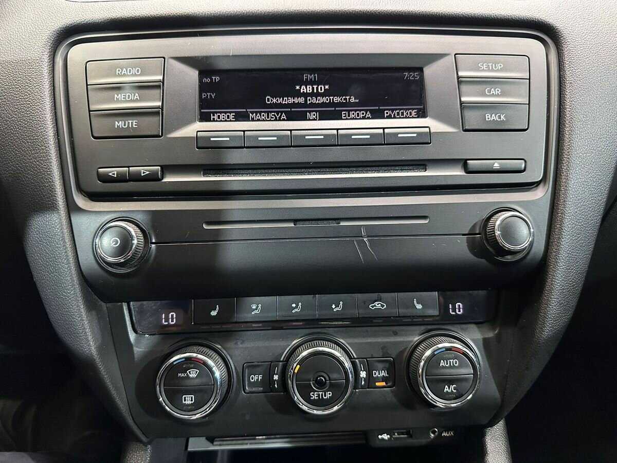 Купить Шкода Октавия, 2013, 270 148 км.. Фото: #11