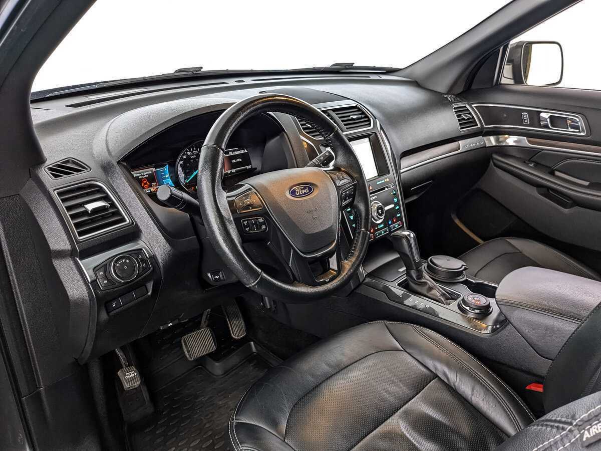 Купить Ford Explorer, 2017, 118 800 км.. Фото: #10