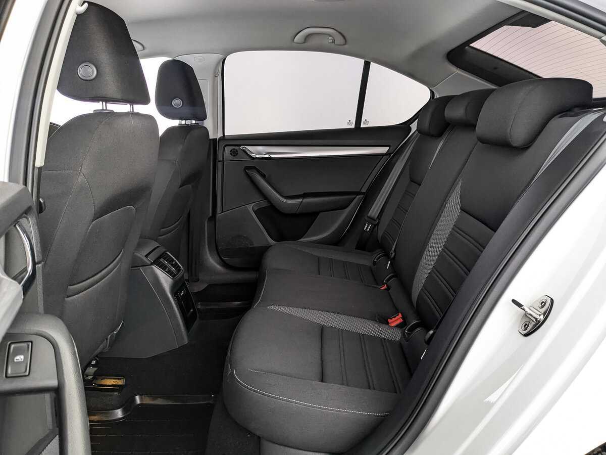 Купить Шкода Октавия, 2019, 60 649 км.. Фото: #13