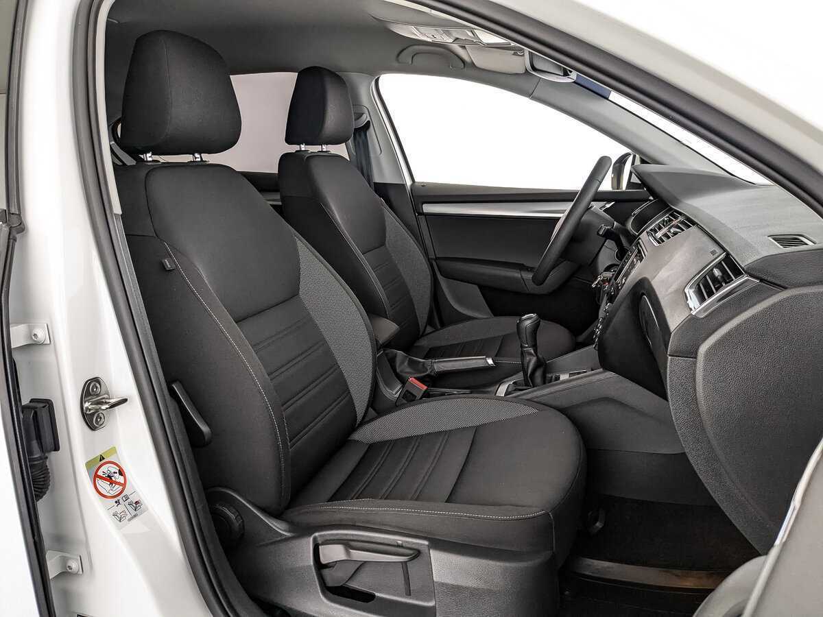 Купить Шкода Октавия, 2019, 60 649 км.. Фото: #17