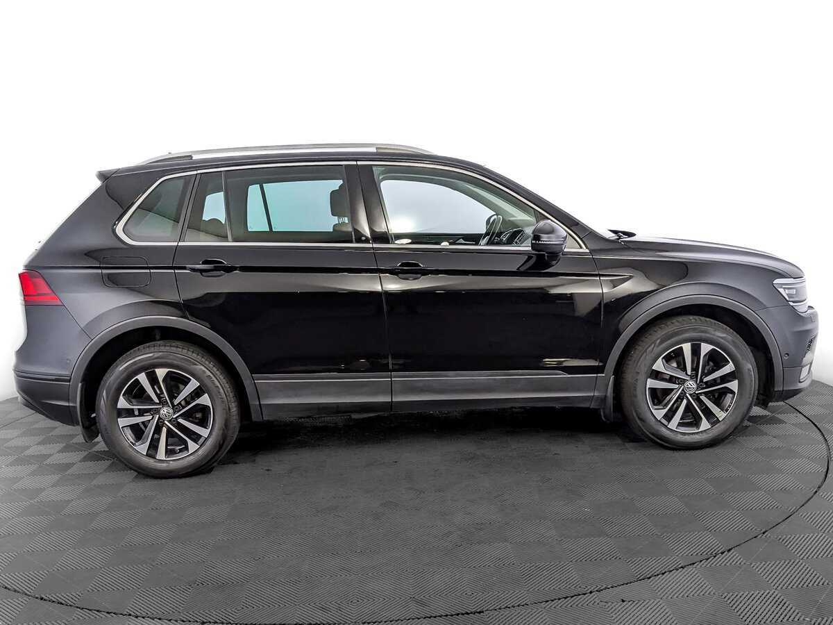 Купить Volkswagen Tiguan, 2019, 110 620 км.. Фото: #3