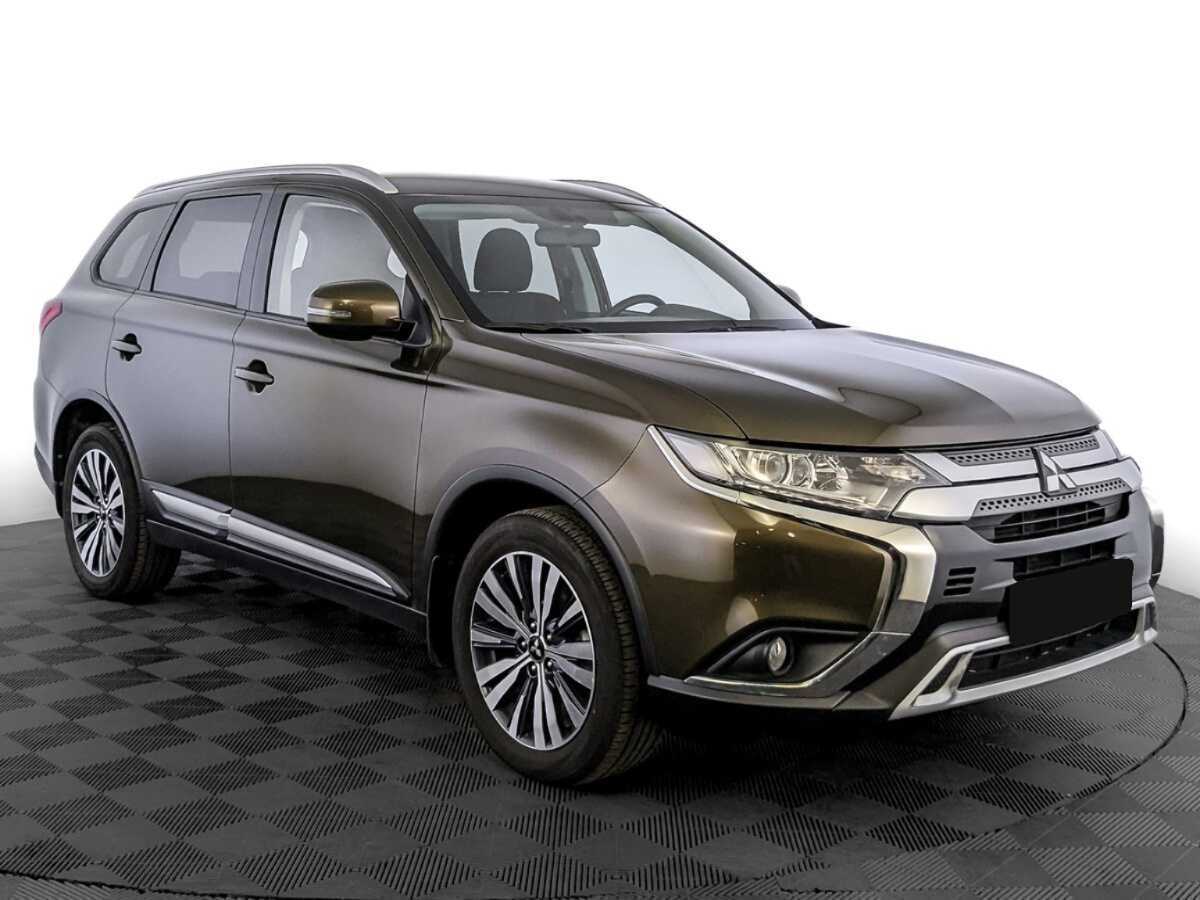 Купить Mitsubishi Outlander, 2021, 70 825 км.. Фото: #2