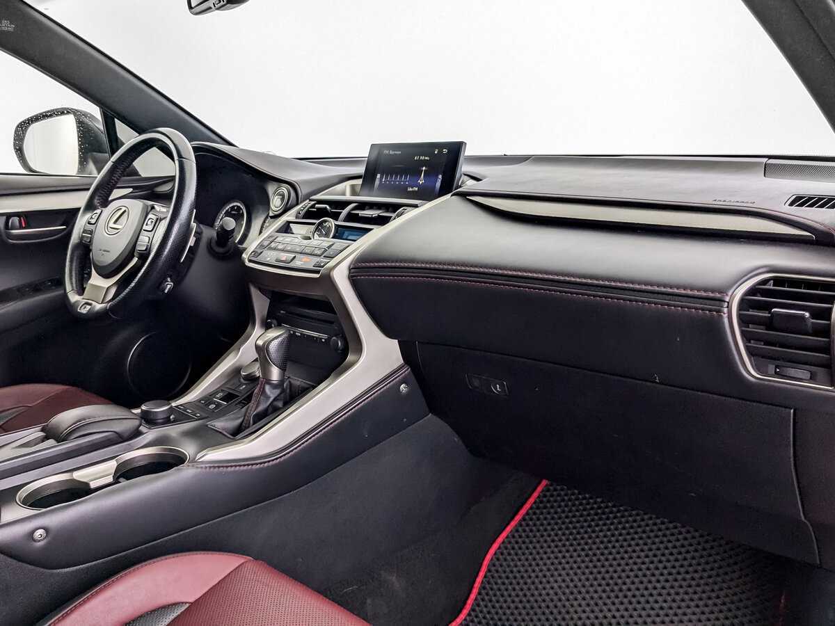 Купить Lexus NX, 2015, 177 844 км.. Фото: #8