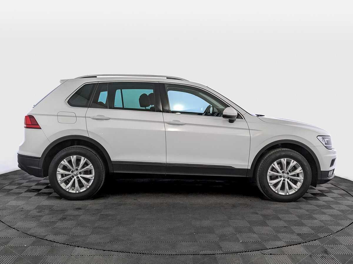 Купить Volkswagen Tiguan, 2018, 99 038 км.. Фото: #3
