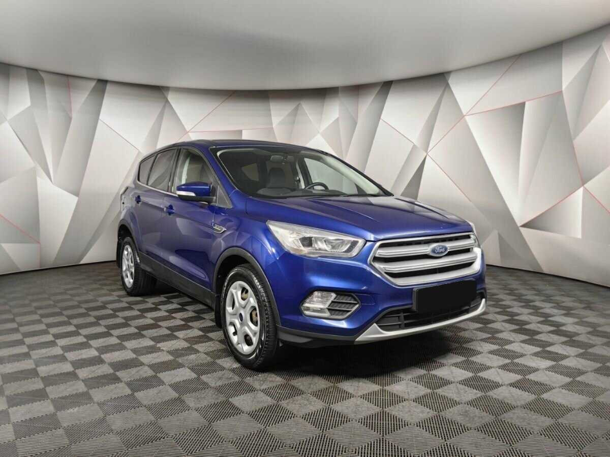 Купить Ford Kuga, 2018, 106 589 км.. Фото: #2
