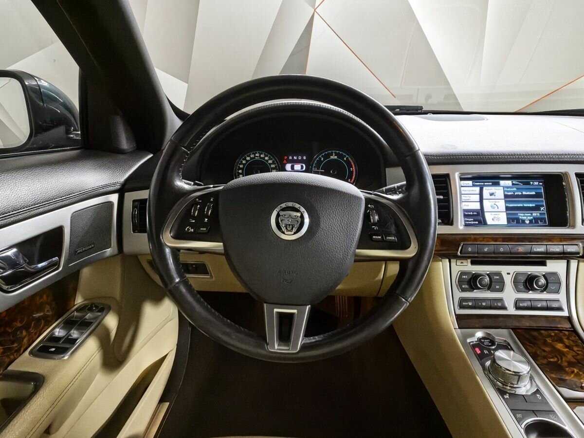 Купить Jaguar XF, 2013, 142 018 км.. Фото: #14