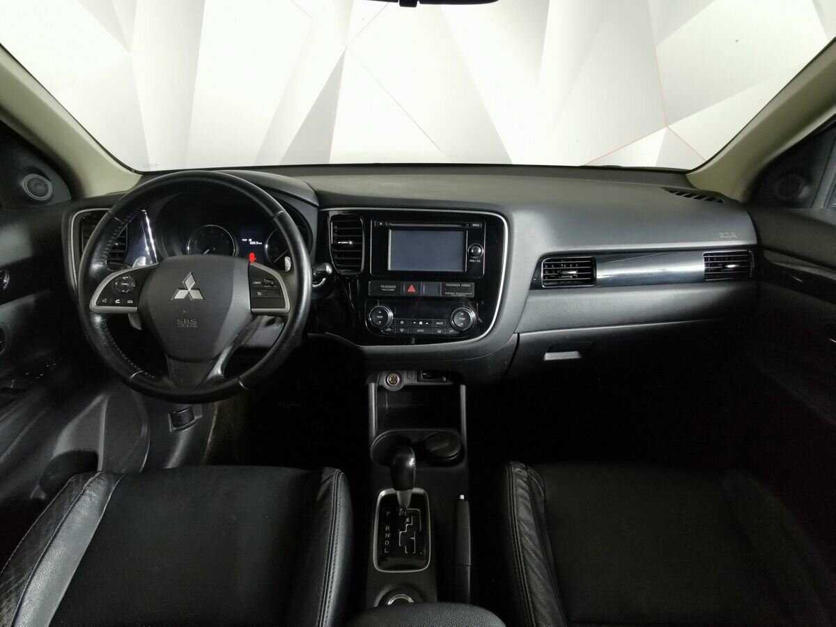 Купить Mitsubishi Outlander, 2014, 303 779 км.. Фото: #9