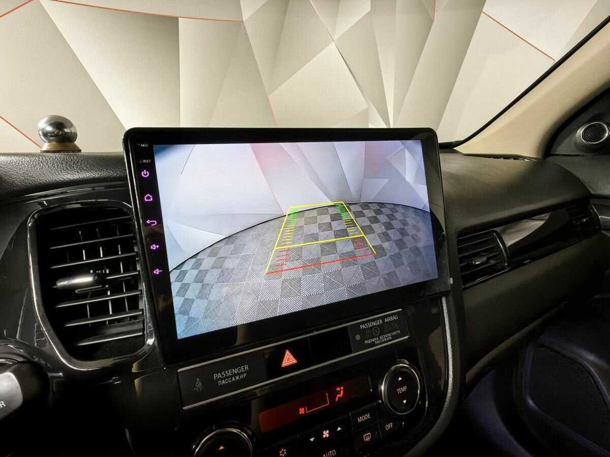 Купить Mitsubishi Outlander, 2019, 79 282 км.. Фото: #15