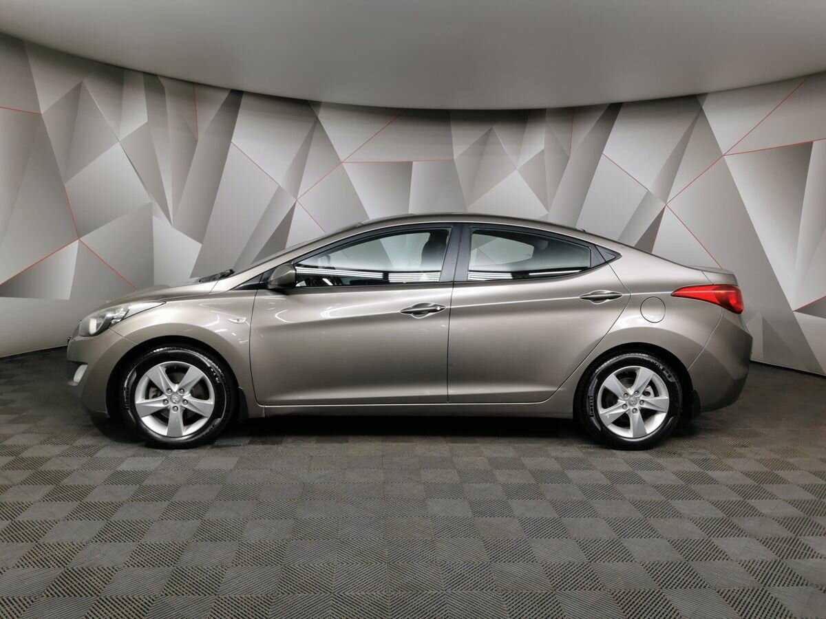 Купить Hyundai Elantra, 2012, 167 801 км.. Фото: #4