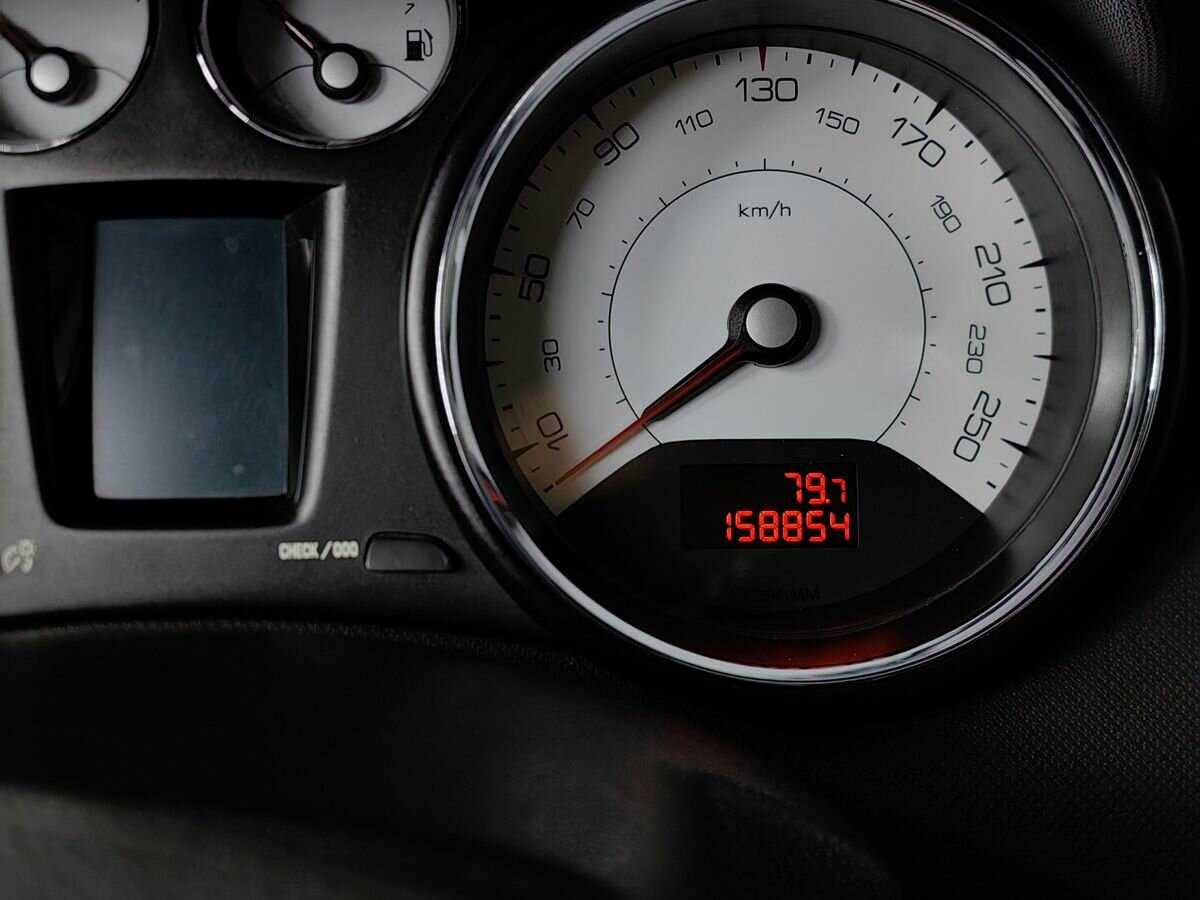 Купить Peugeot 308, 2012, 156 000 км.. Фото: #14