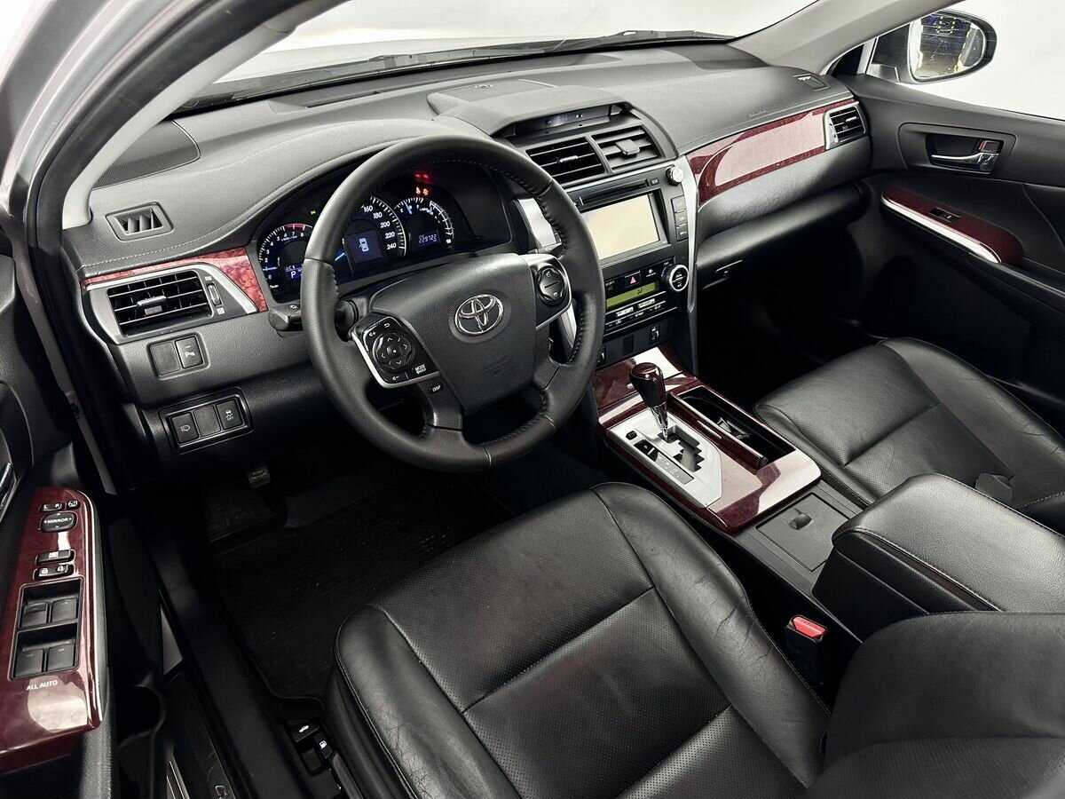 Купить Toyota Camry, 2014, 229 572 км.. Фото: #6