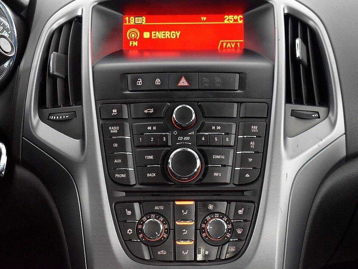 Купить Opel Astra, 2012, 210 302 км.. Фото: #12