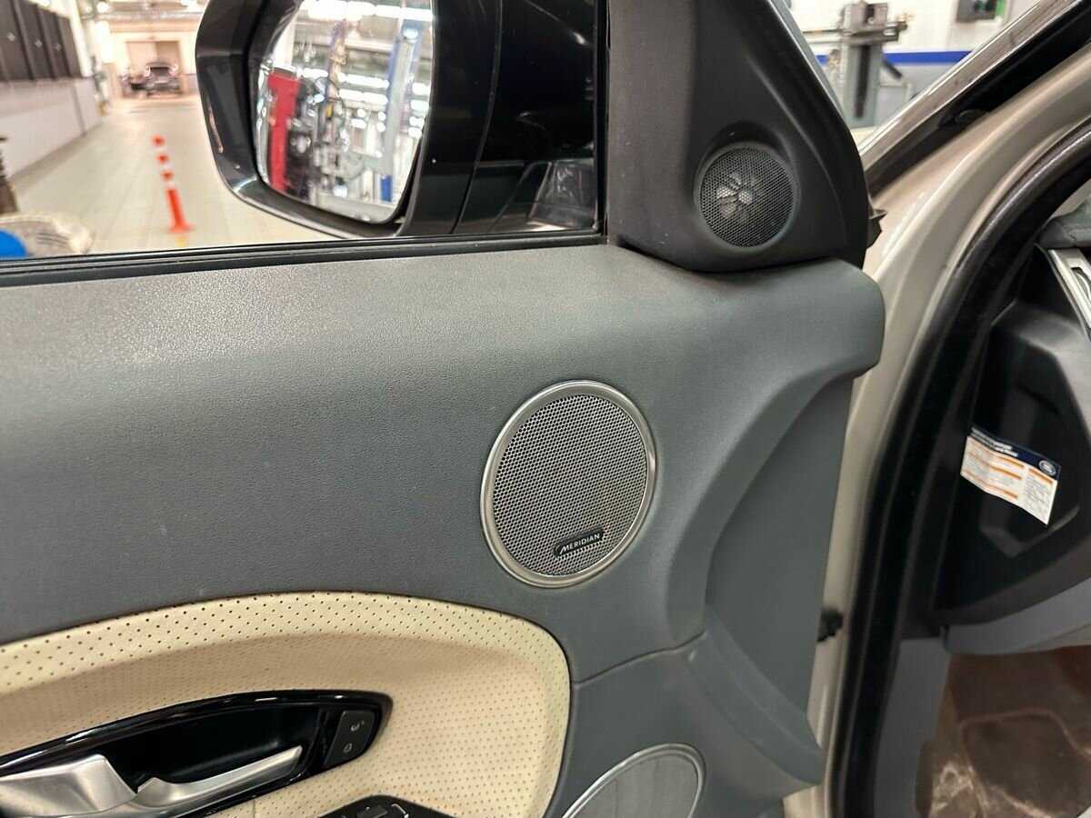 Купить Land Rover Range Rover Evoque, 2012, 157 812 км.. Фото: #10