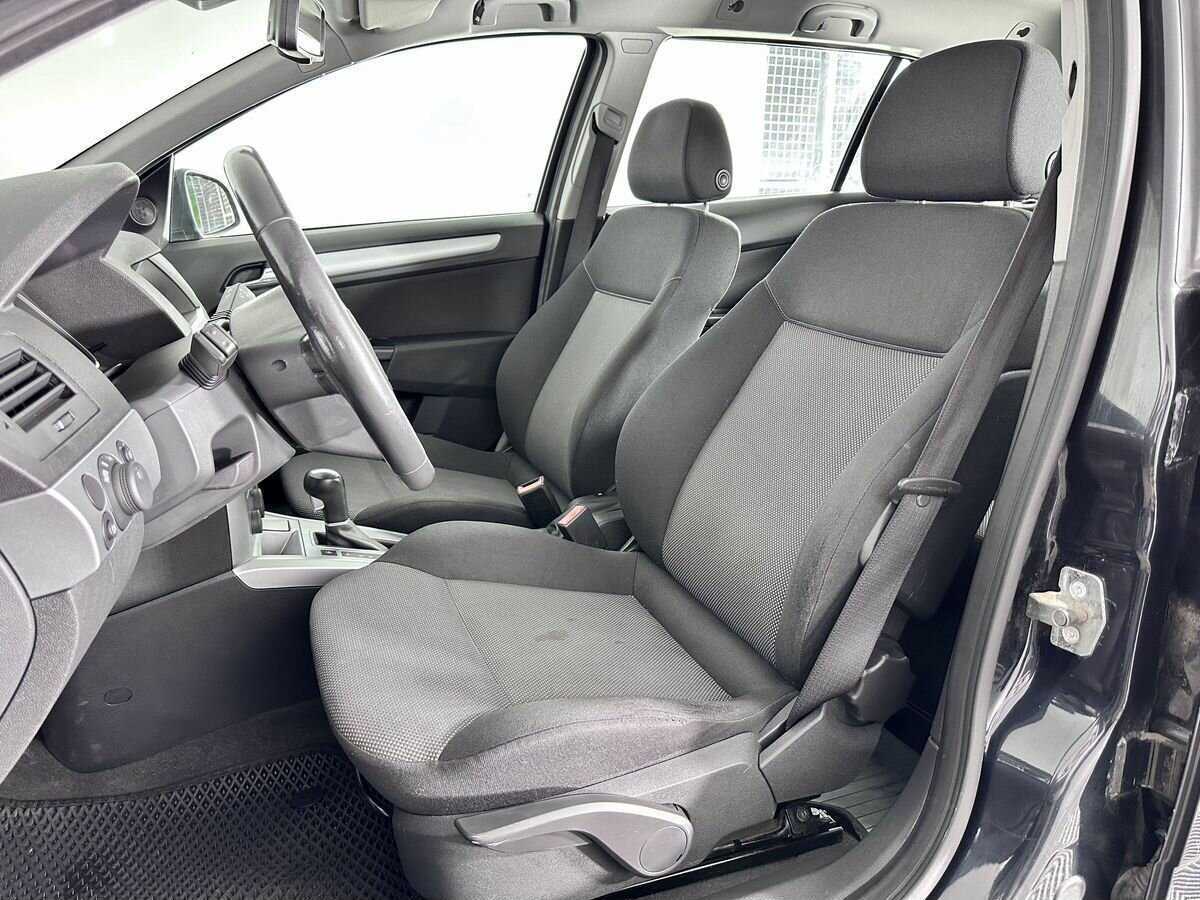 Купить Opel Astra, 2014, 233 985 км.. Фото: #5