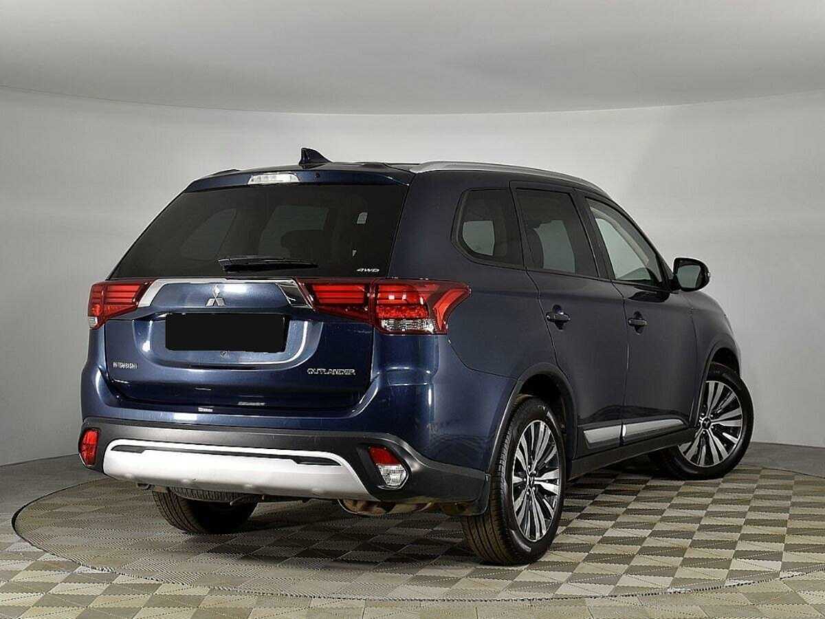 Купить Mitsubishi Outlander, 2018, 150 979 км.. Фото: #1