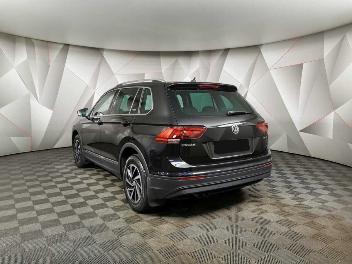 Купить Volkswagen Tiguan, 2018, 105 257 км.. Фото: #3