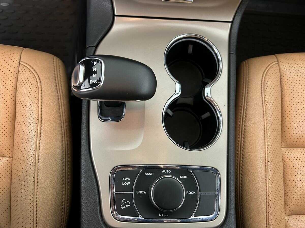 Купить Jeep Grand Cherokee, 2013, 117 618 км.. Фото: #12