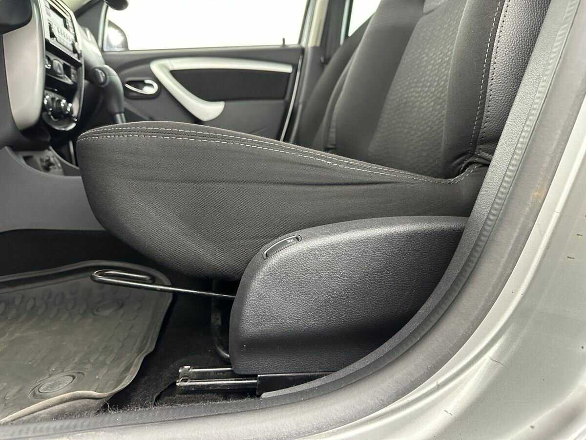 Купить Nissan Terrano, 2015, 181 000 км.. Фото: #9