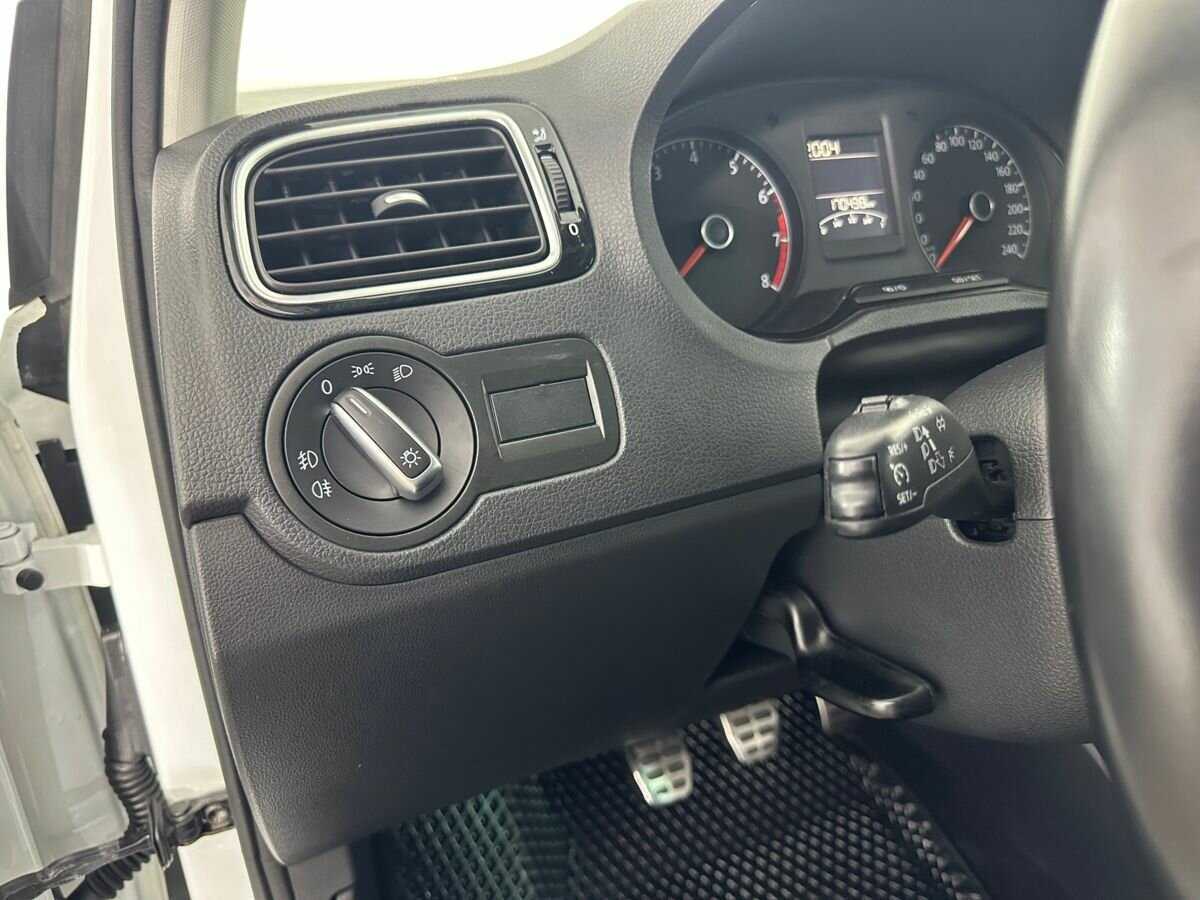 Купить Volkswagen Polo, 2018, 170 000 км.. Фото: #8