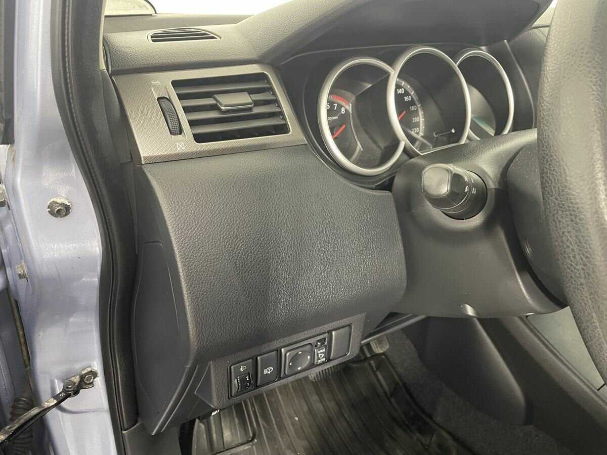 Купить Nissan Tiida, 2013, 180 000 км.. Фото: #8