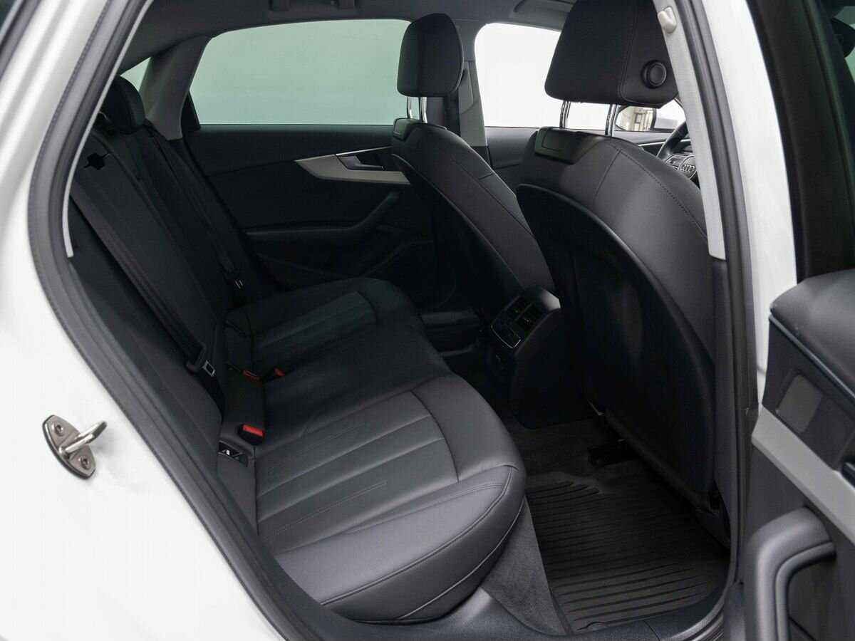 Купить Audi A4, 2020, 51 000 км.. Фото: #9