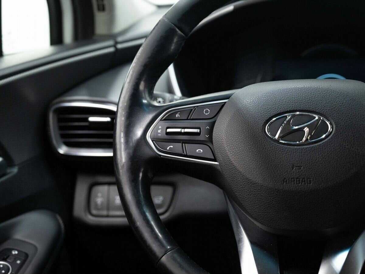 Купить Hyundai Santa Fe, 2019, 107 169 км.. Фото: #14