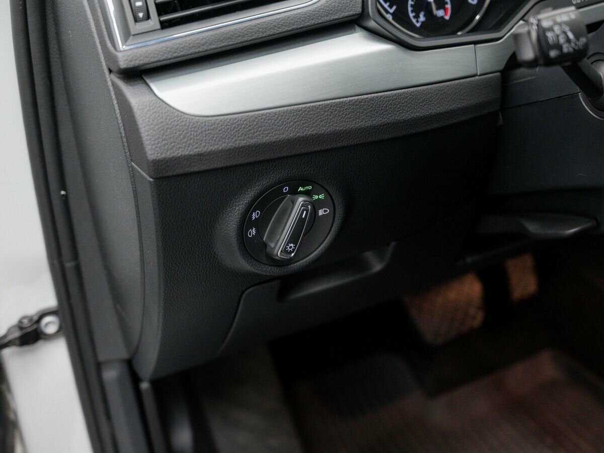 Купить Шкода Суперб, 2018, 152 236 км.. Фото: #18