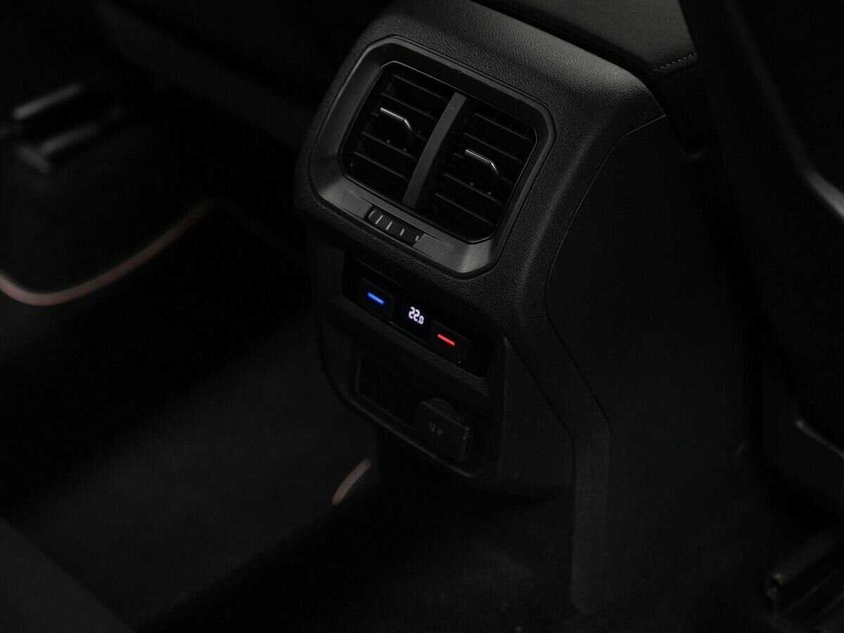 Купить Фольксваген Тигуан, 2018, 120 199 км.. Фото: #9