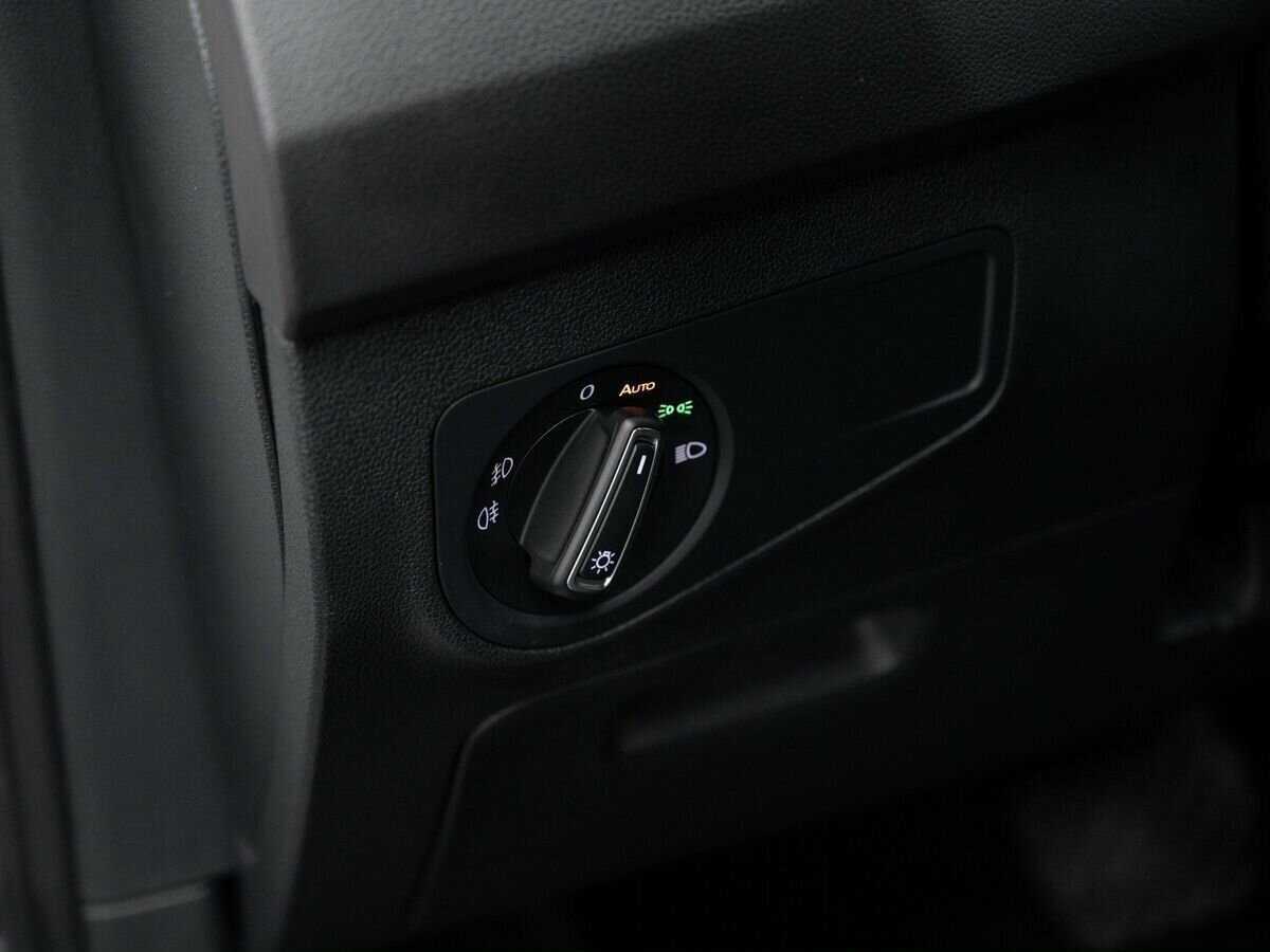 Купить Фольксваген Тигуан, 2018, 120 199 км.. Фото: #18