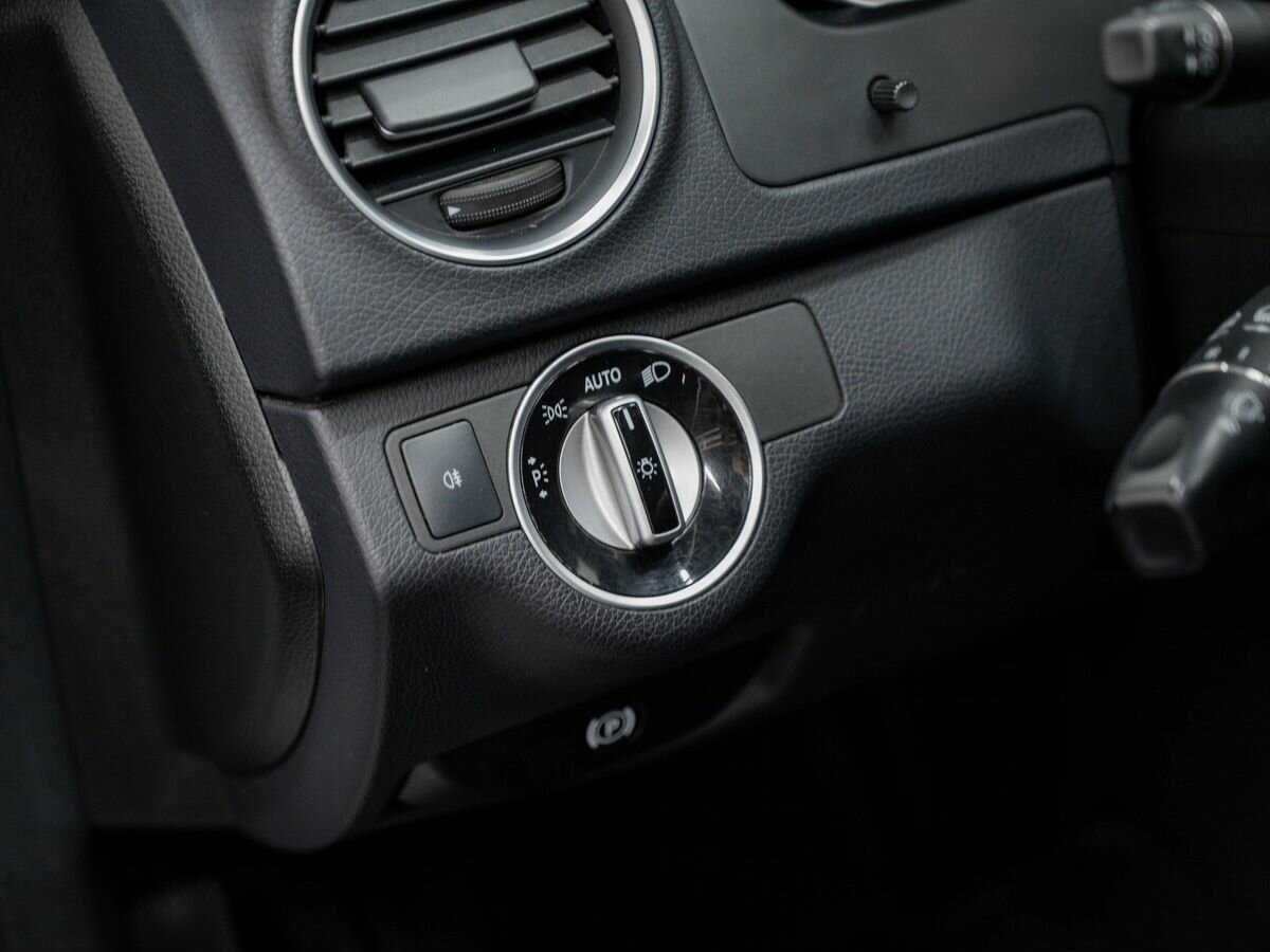 Купить Мерседес-Бенц Ц-Класс, 2012, 260 996 км.. Фото: #16