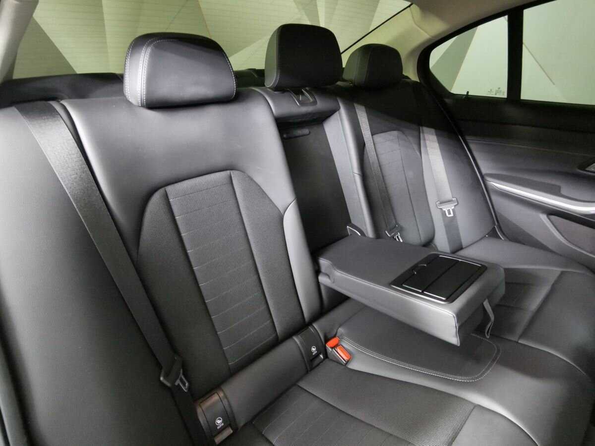 Купить BMW 3 серии, 2020, 89 912 км.. Фото: #12