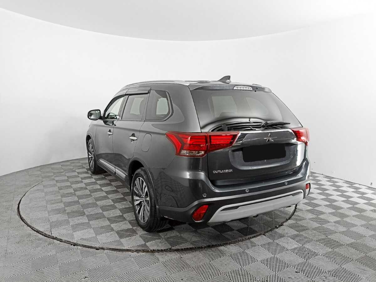 Купить Mitsubishi Outlander, 2021, 47 049 км.. Фото: #6