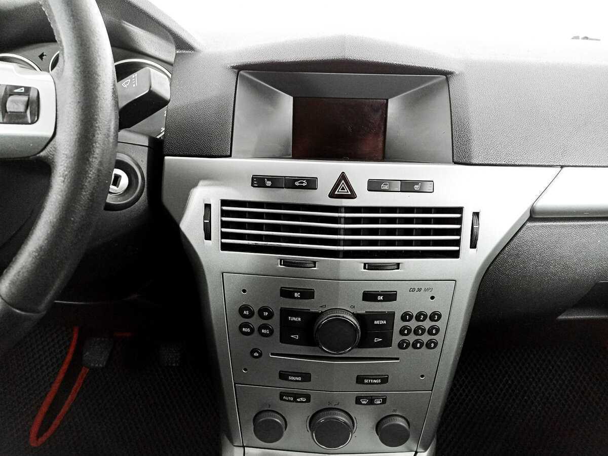 Купить Opel Astra, 2012, 237 479 км.. Фото: #12