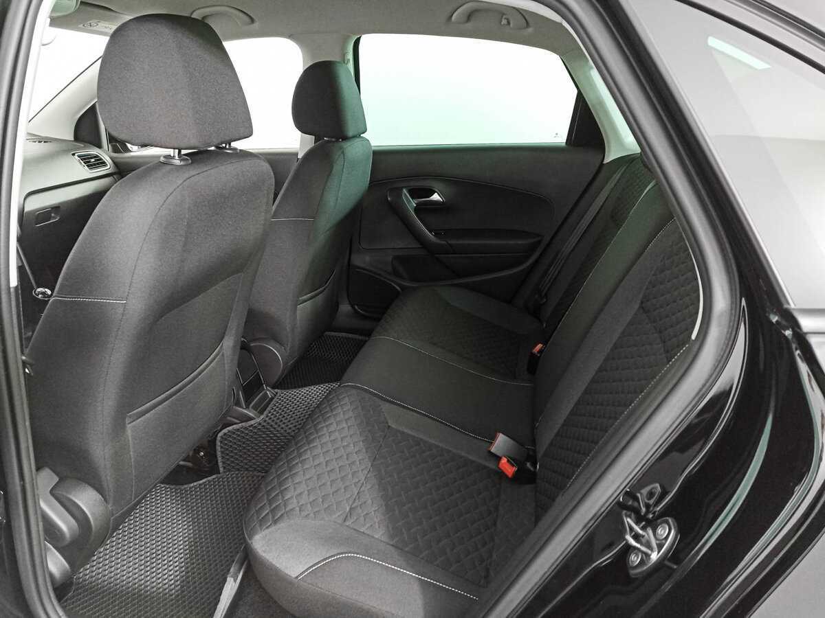 Купить Volkswagen Polo, 2018, 65 351 км.. Фото: #9