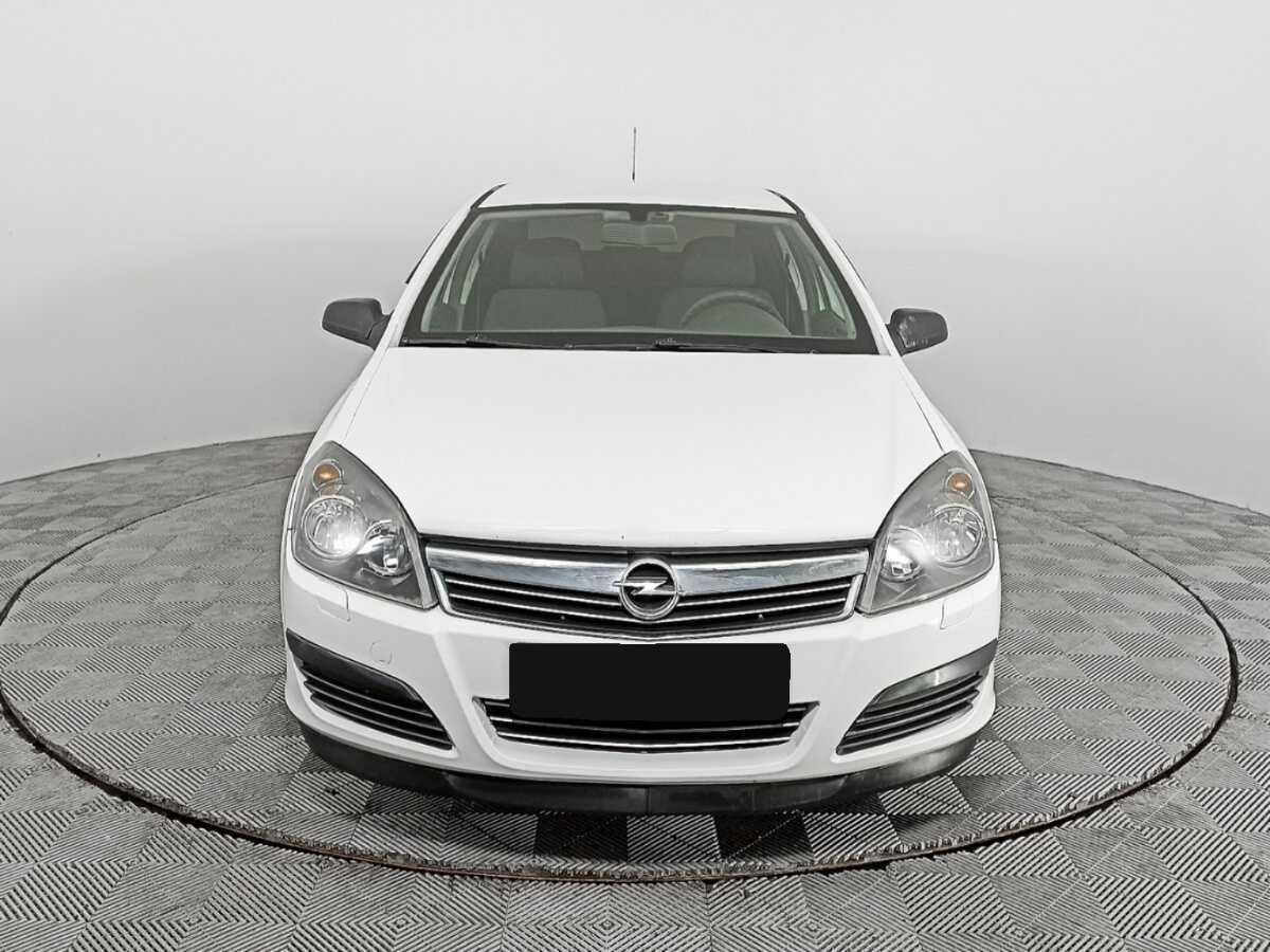 Купить Opel Astra, 2013, 170 567 км.. Фото: #1