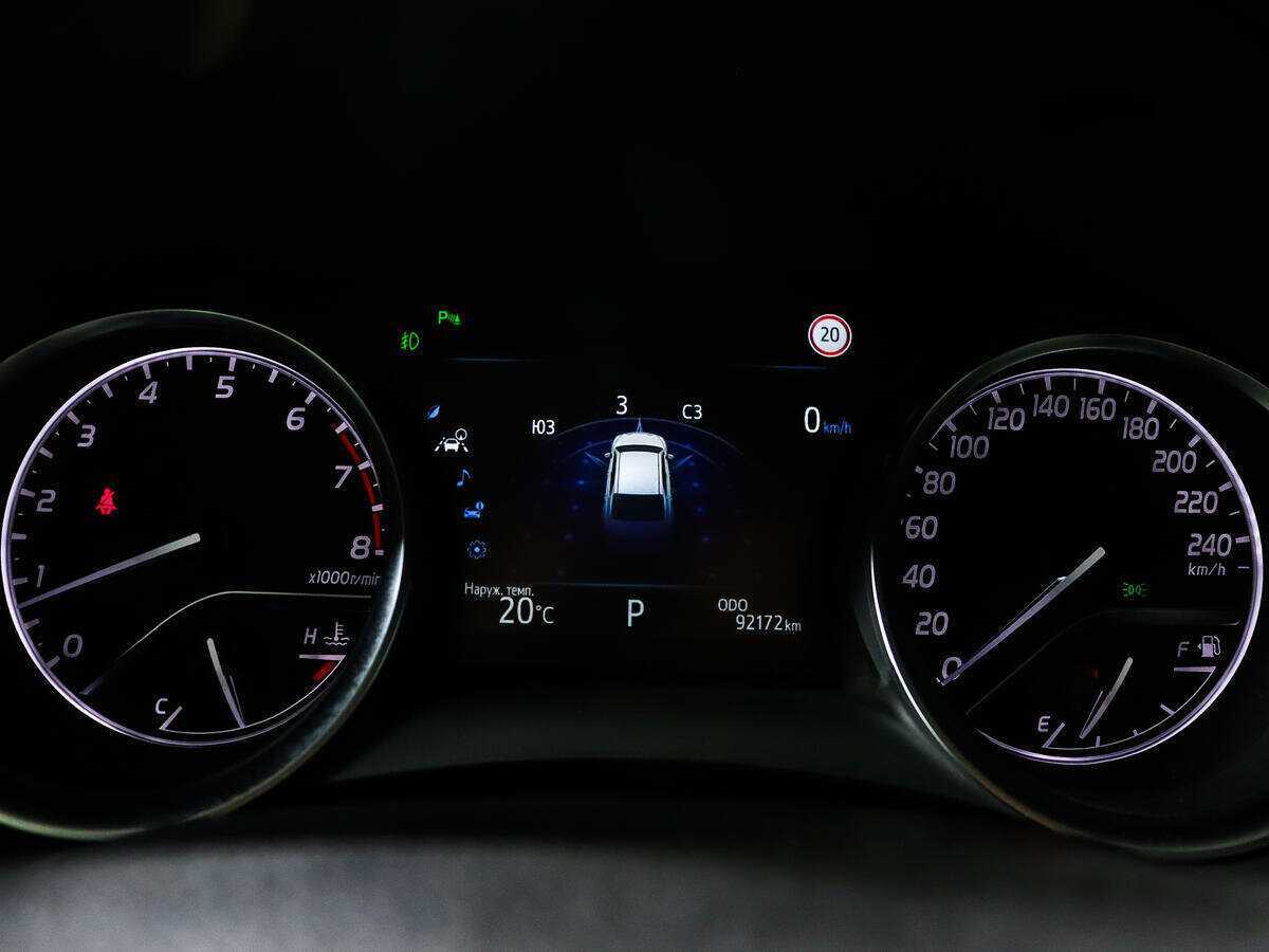 Купить Toyota Camry, 2018, 92 170 км.. Фото: #8